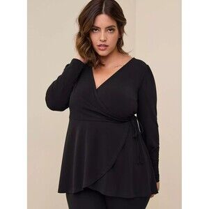 Torrid Studio Knit Surplice Wrap Long Sleeve Top Size 4 or 26 Plus